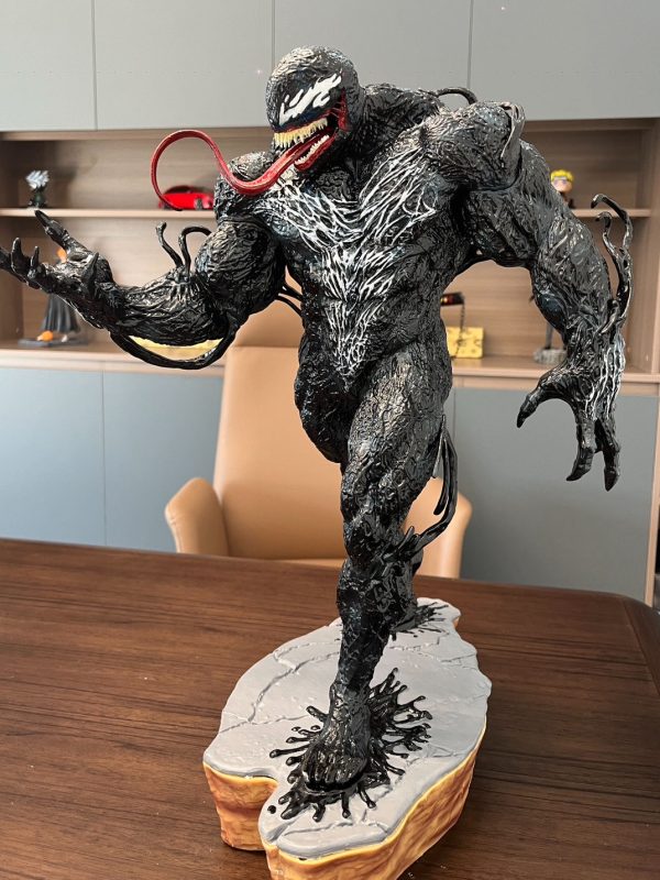 Marvel-Venom-50cm